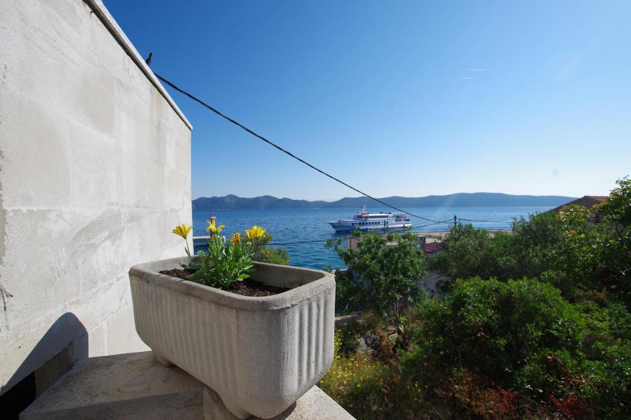 Holiday Home Duje Mali Iz Exterior photo
